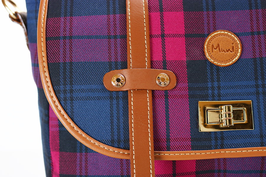 經典格紋旋轉鈕扣包_63