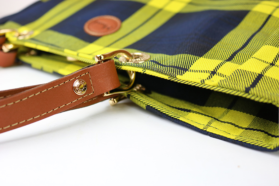 經典格紋托特包_9