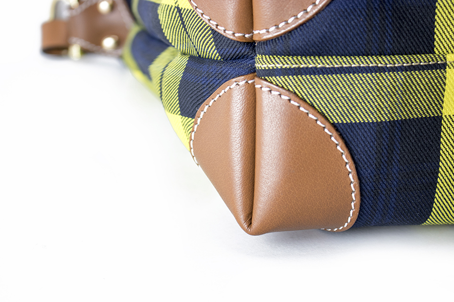 經典格紋日式淑女肩背包_10